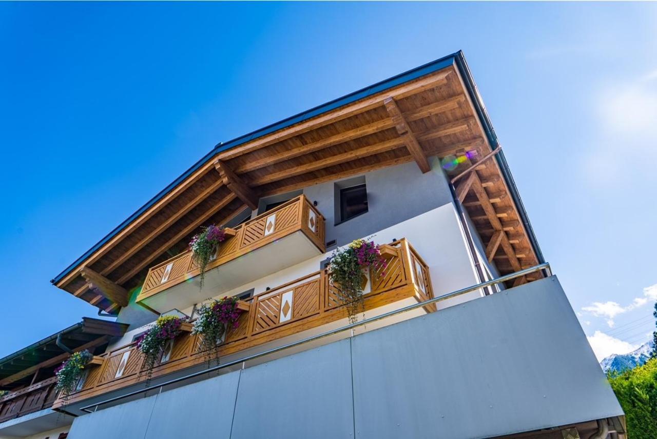 Bernstein Appartements Kaprun Exterior foto